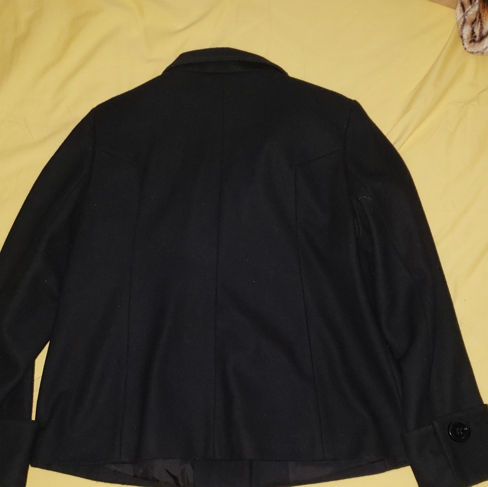 Black coat - Picture 2 of 2
